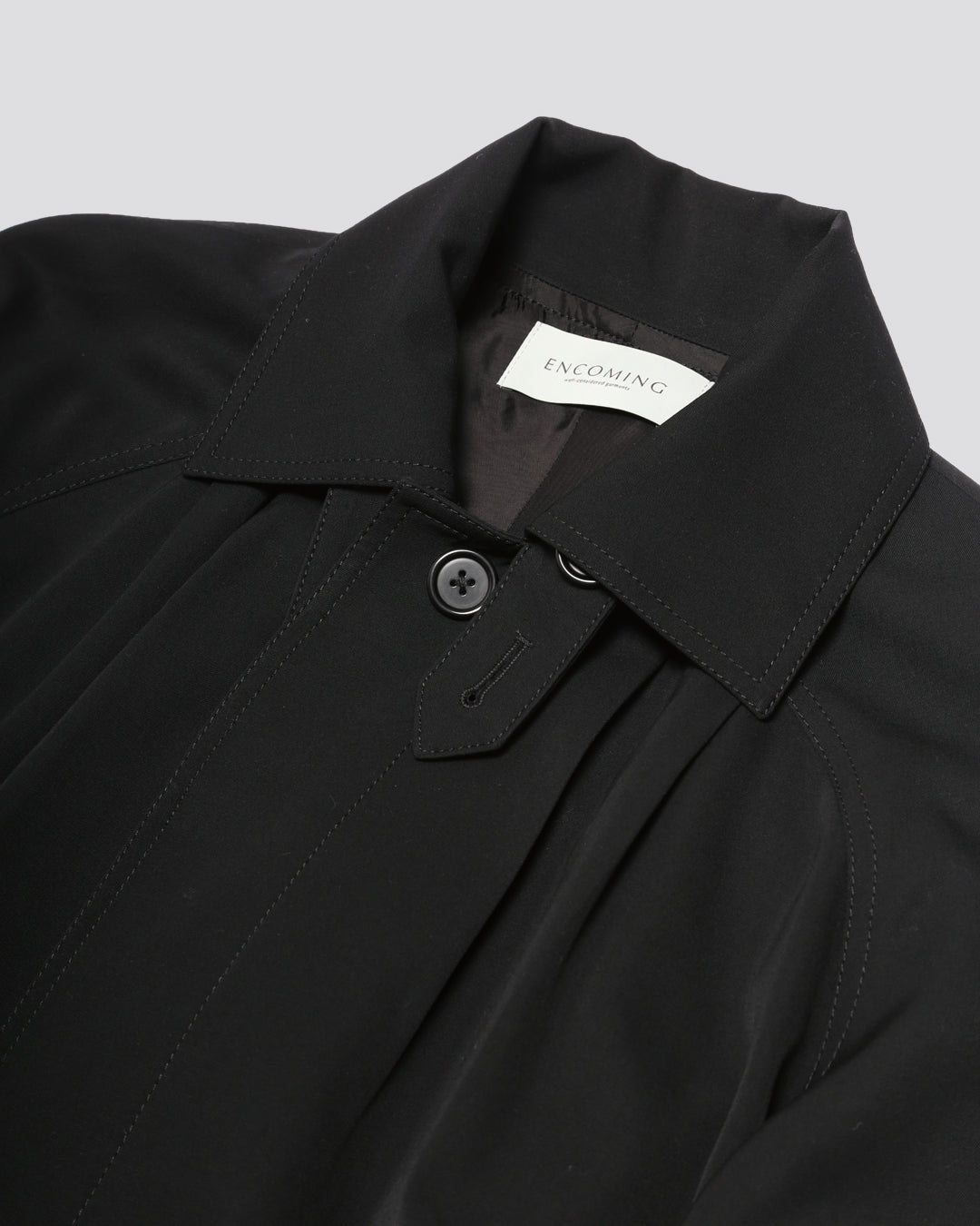 BACK PLEATED LONG COAT | ENCOMING